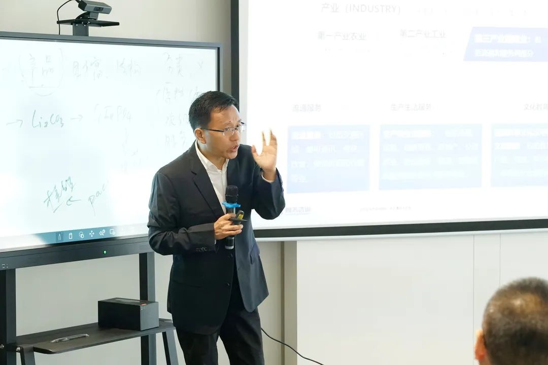 1685348153366040.jpg 640.jpg